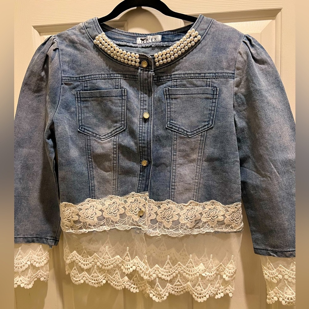 W.T.Y. Size XS-S jean jacket with faux pearls and lace